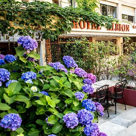 Hotel Adonis - Albion 3*