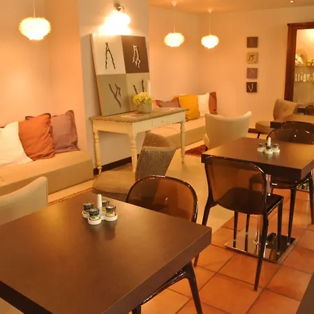 Hotel Adonis - Albion 3*