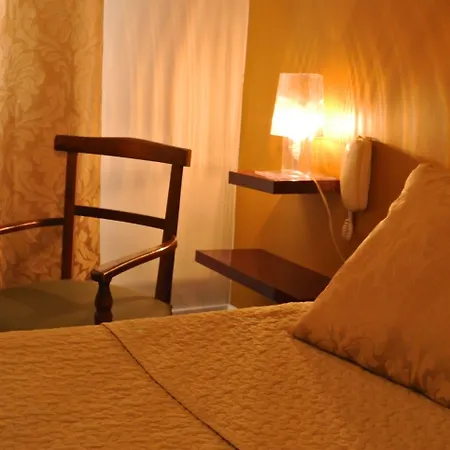 Albion Hotel 3*